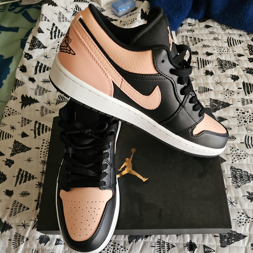 JORDAN 1 LOW